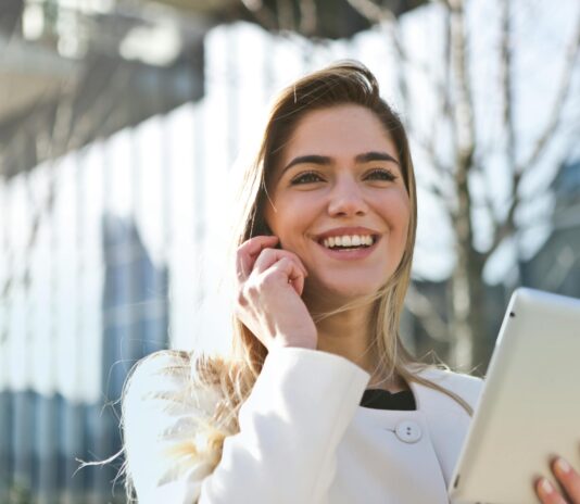 Dantų balinimas – laikas pasikeisti ir susigrąžinti baltą šypseną